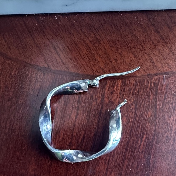 Sterling Silver 925 Twisted Hoop Earring - Picture 6 of 14